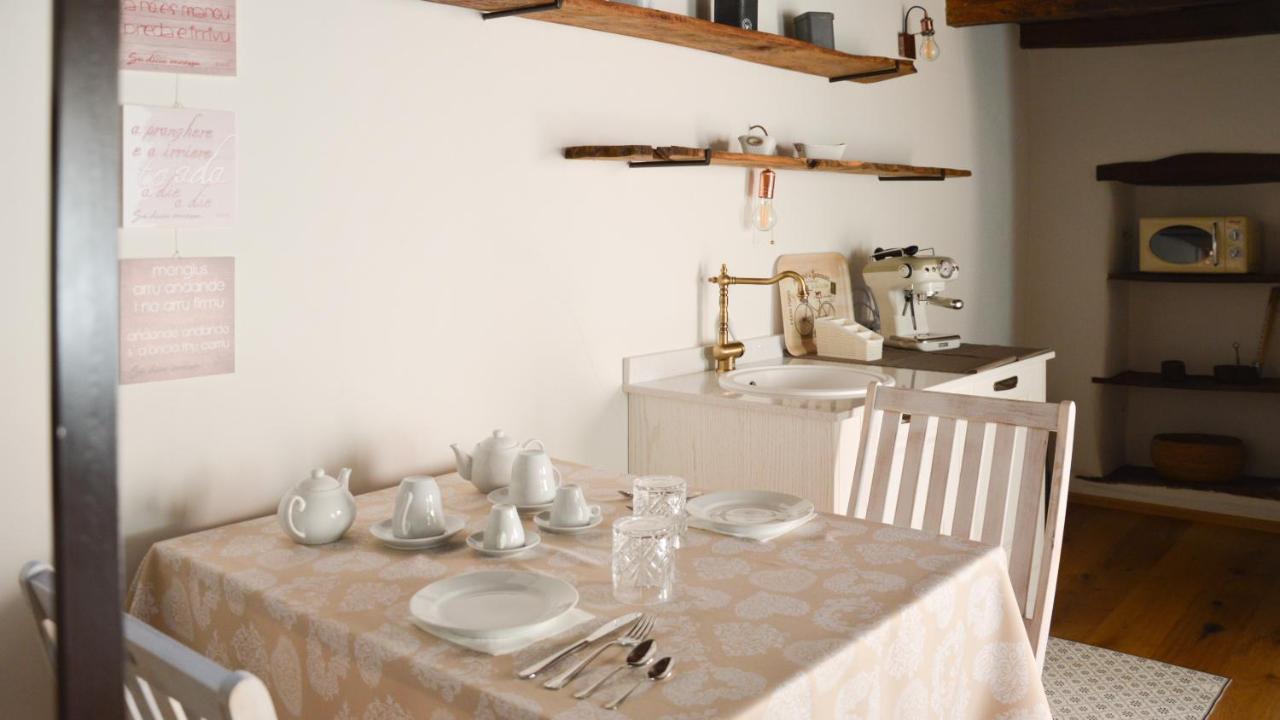 B&B E Home Restaurant S'Ispera Monolocale Uso Esclusivo Fonni Exterior photo